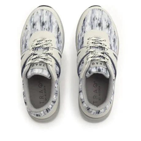 Alegria Women's Traq Qarma Cloudy