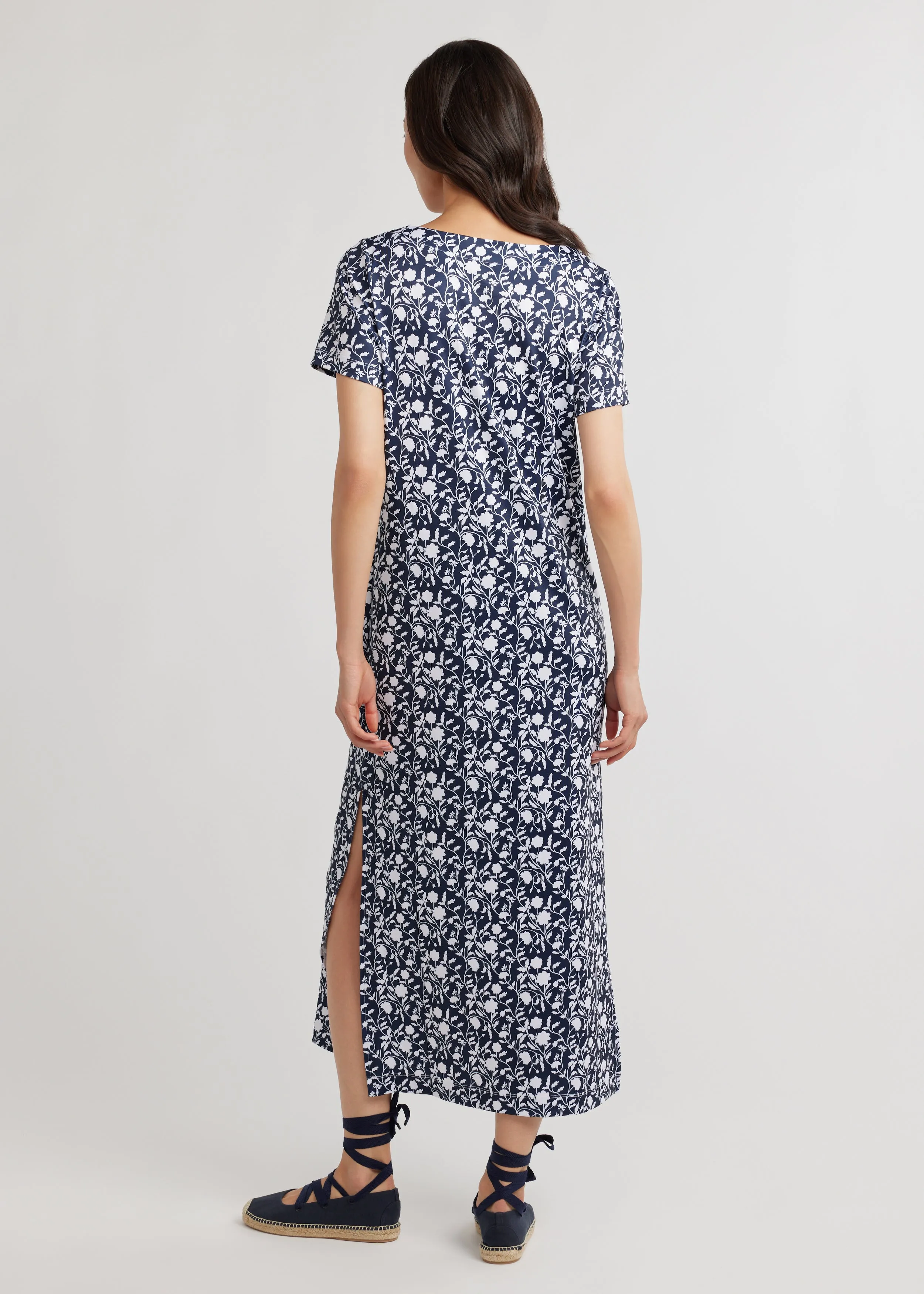 Devon Maxi Dress in Luxe Stretch (Midnight Floral)