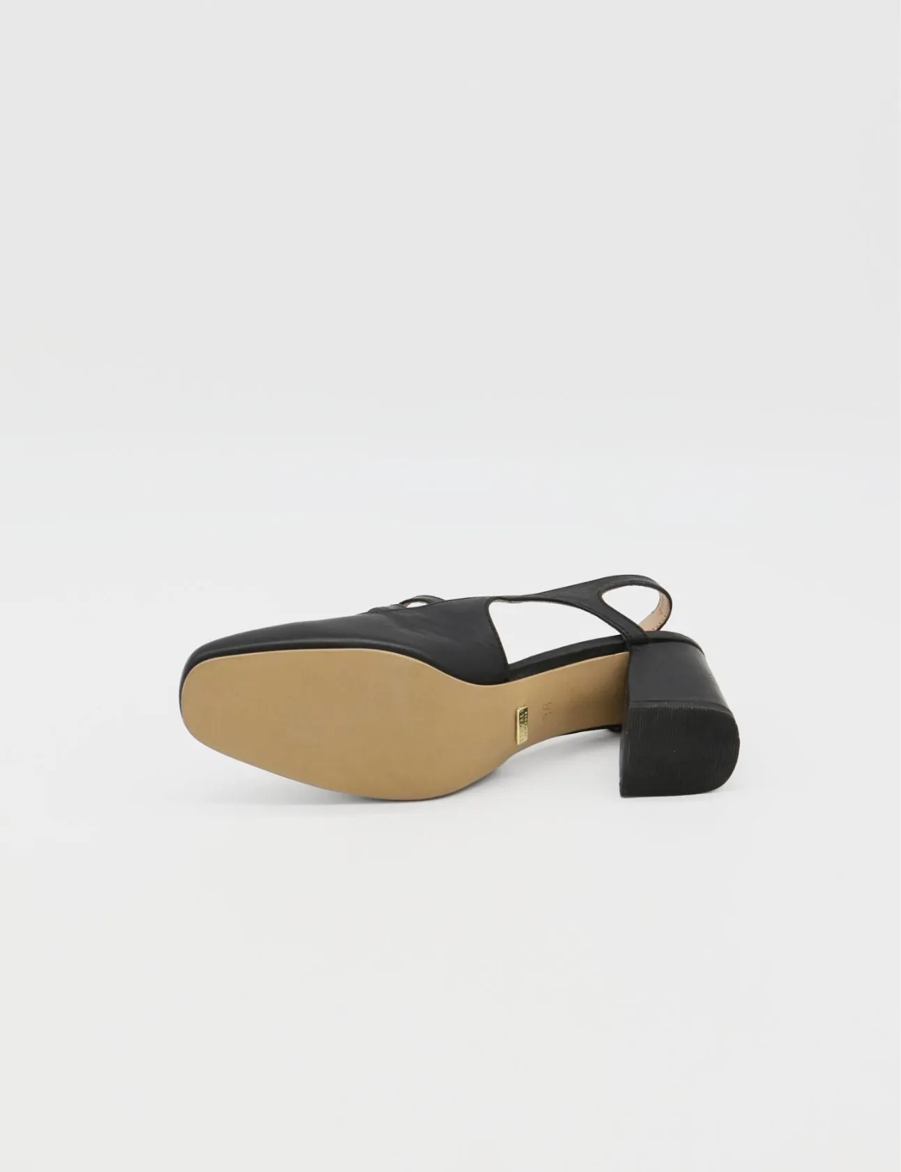 Marie mary janes in black leather womens shoes