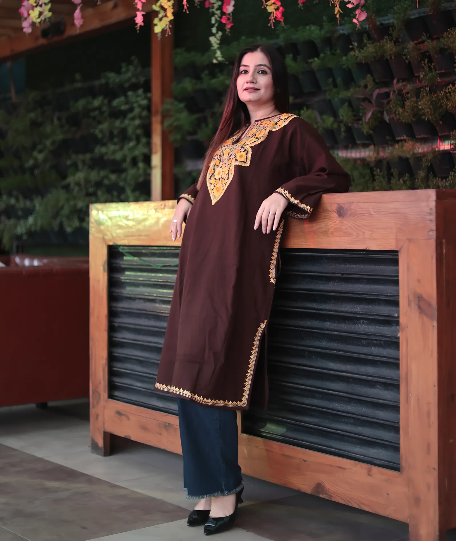 Richly Crafted Dark Brown Pheran
