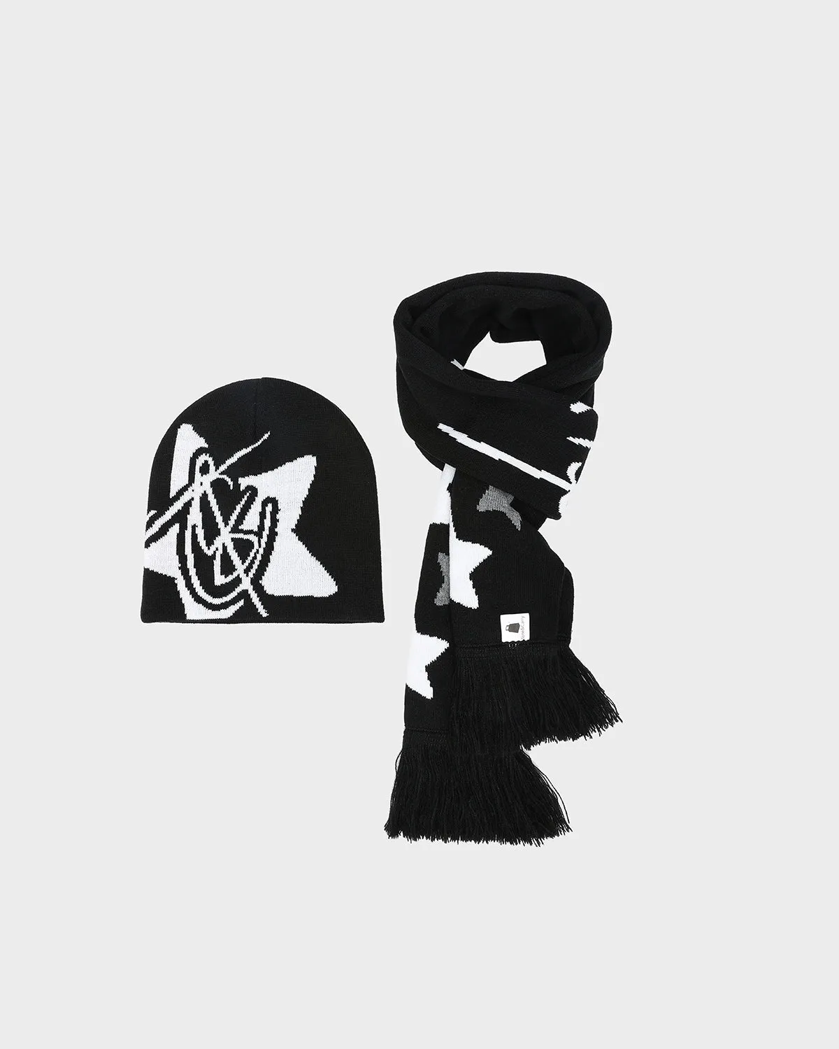 T&C Beanie Scarf Set in Black & White